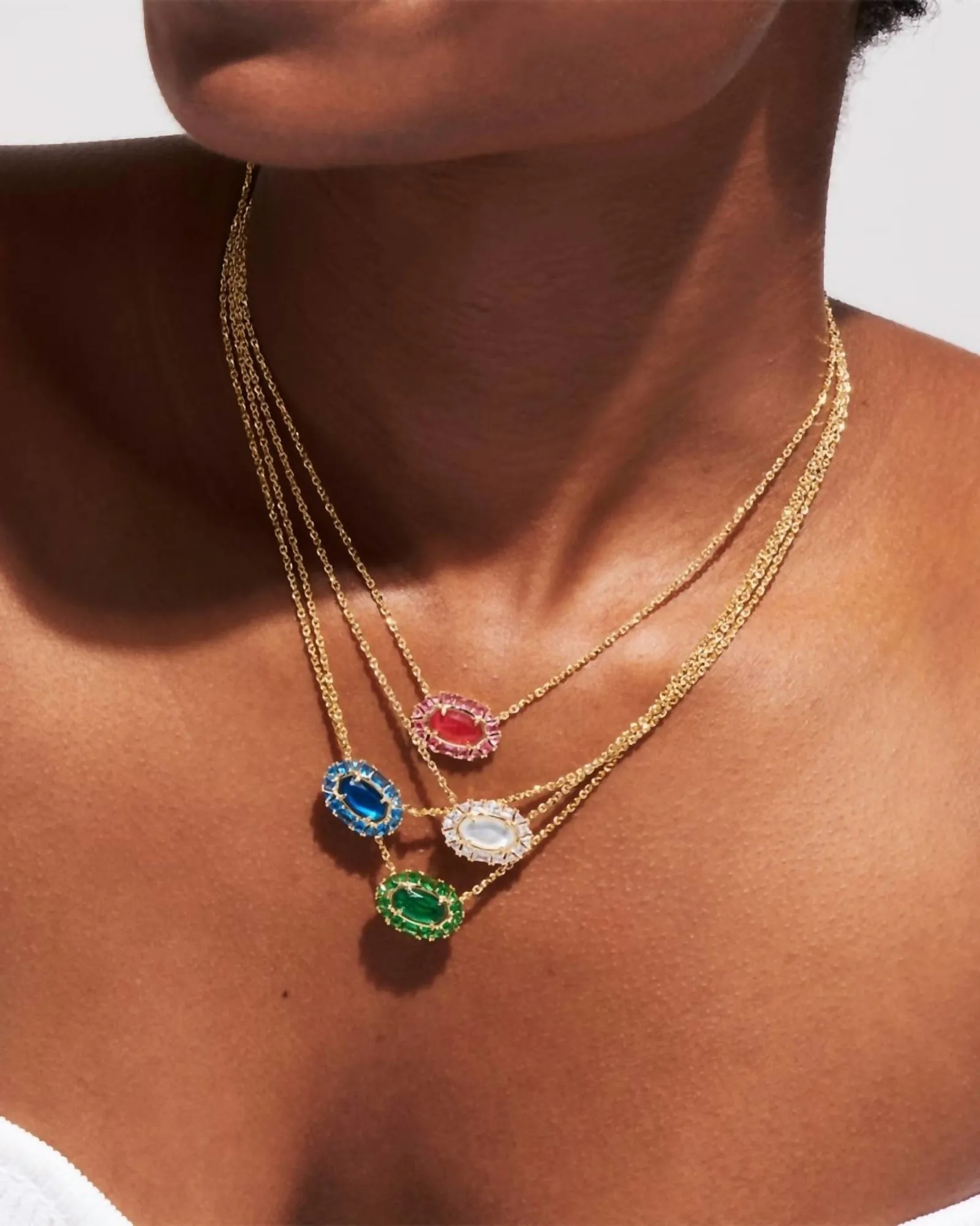 Elisa Crystal Frame Short Pendant Necklace in Sea Blue Illusion | Sea Blue Illusion