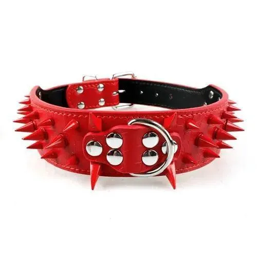 Spiked Leather Dog Collar: Stylish Accessory for Trendsetting Pets