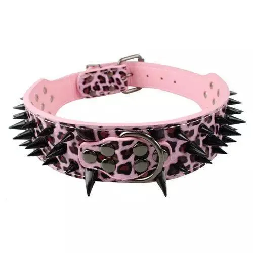 Spiked Leather Dog Collar: Stylish Accessory for Trendsetting Pets